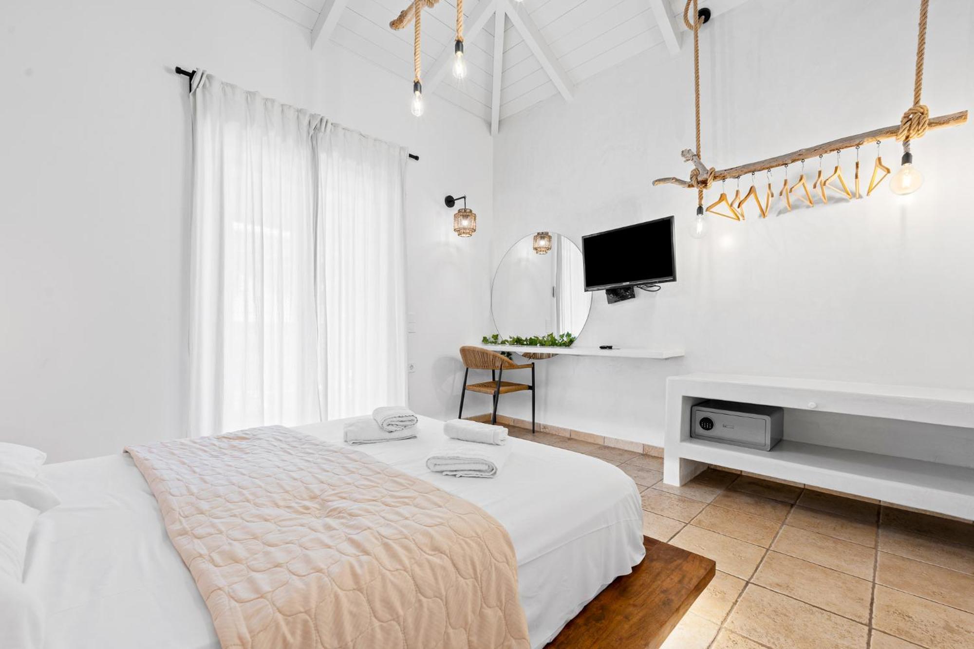 Villa Semipuella Ayios Nikitas Ngoại thất bức ảnh