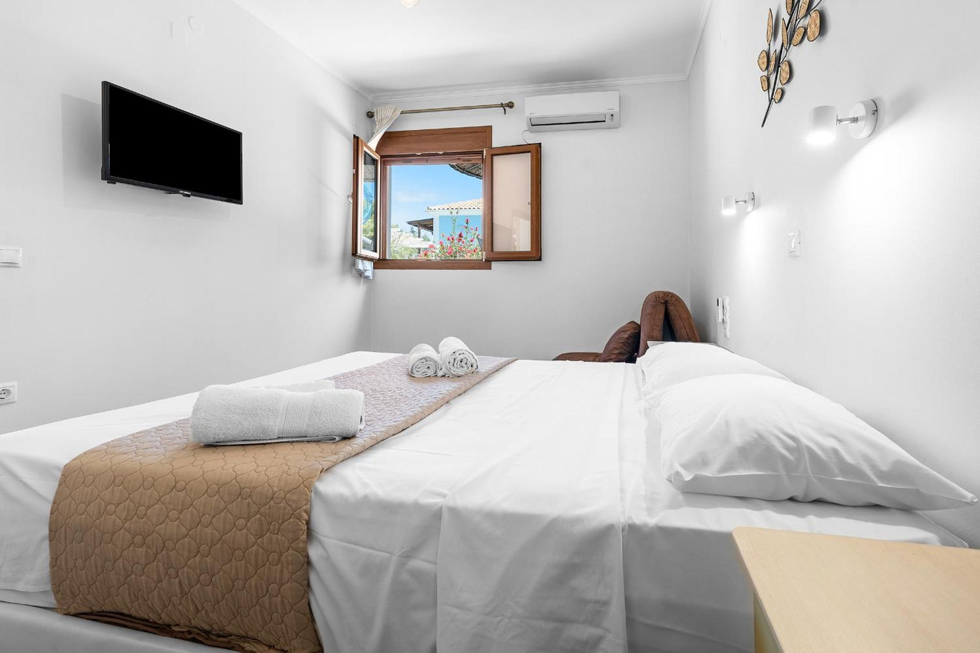 Villa Semipuella Ayios Nikitas Ngoại thất bức ảnh