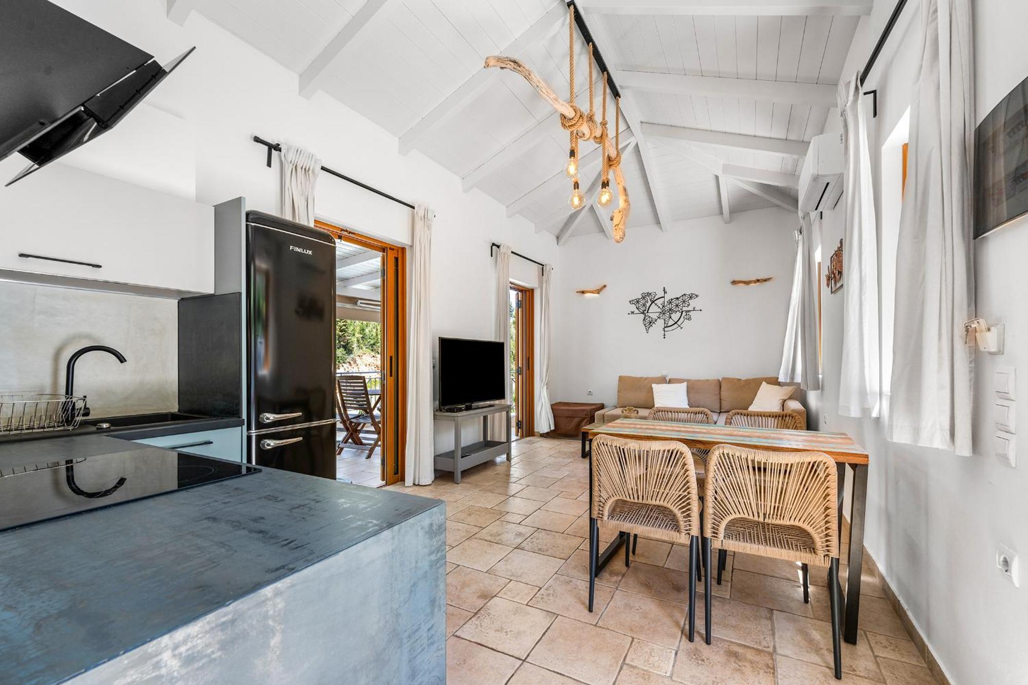 Villa Semipuella Ayios Nikitas Ngoại thất bức ảnh