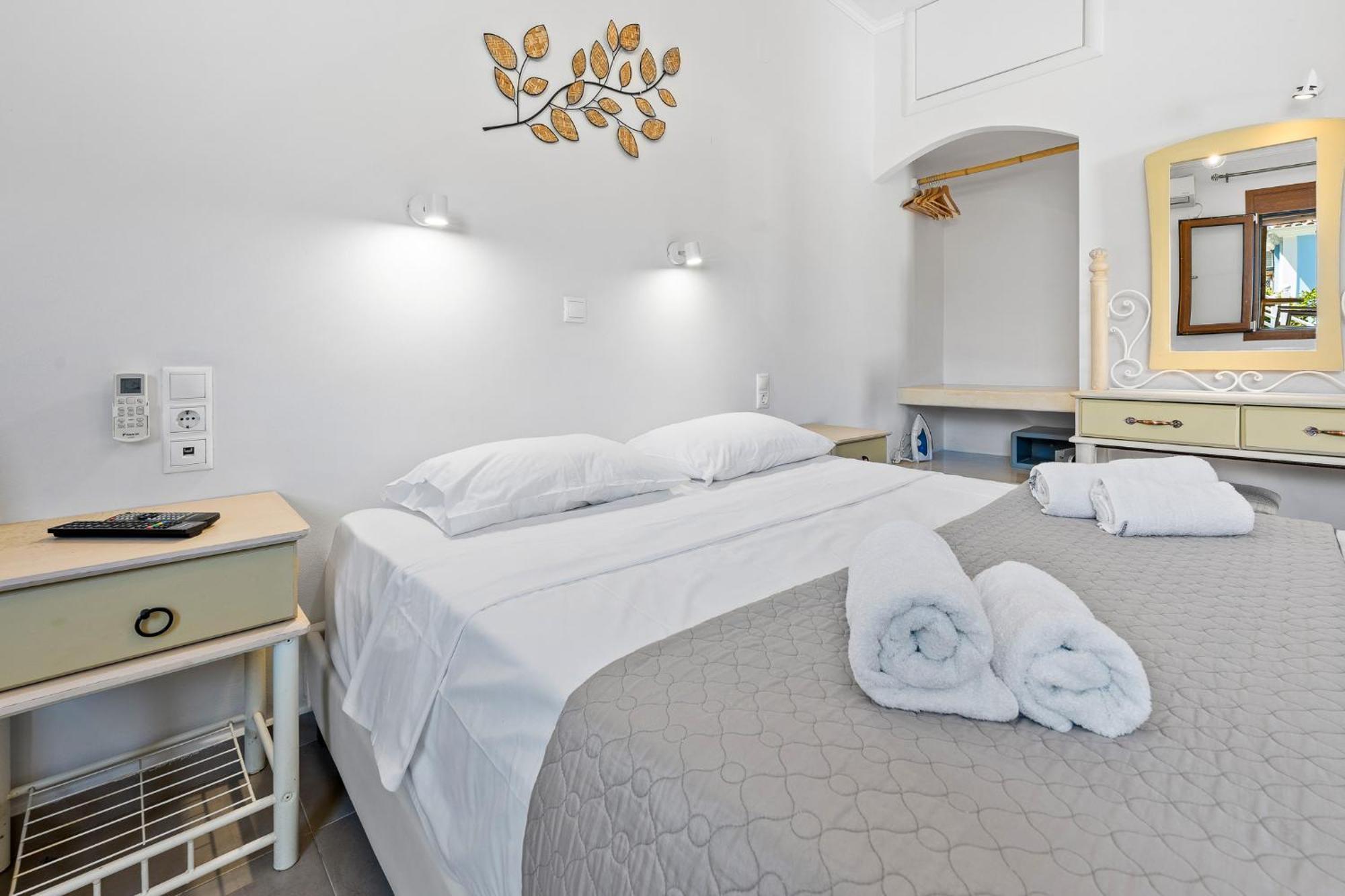 Villa Semipuella Ayios Nikitas Ngoại thất bức ảnh
